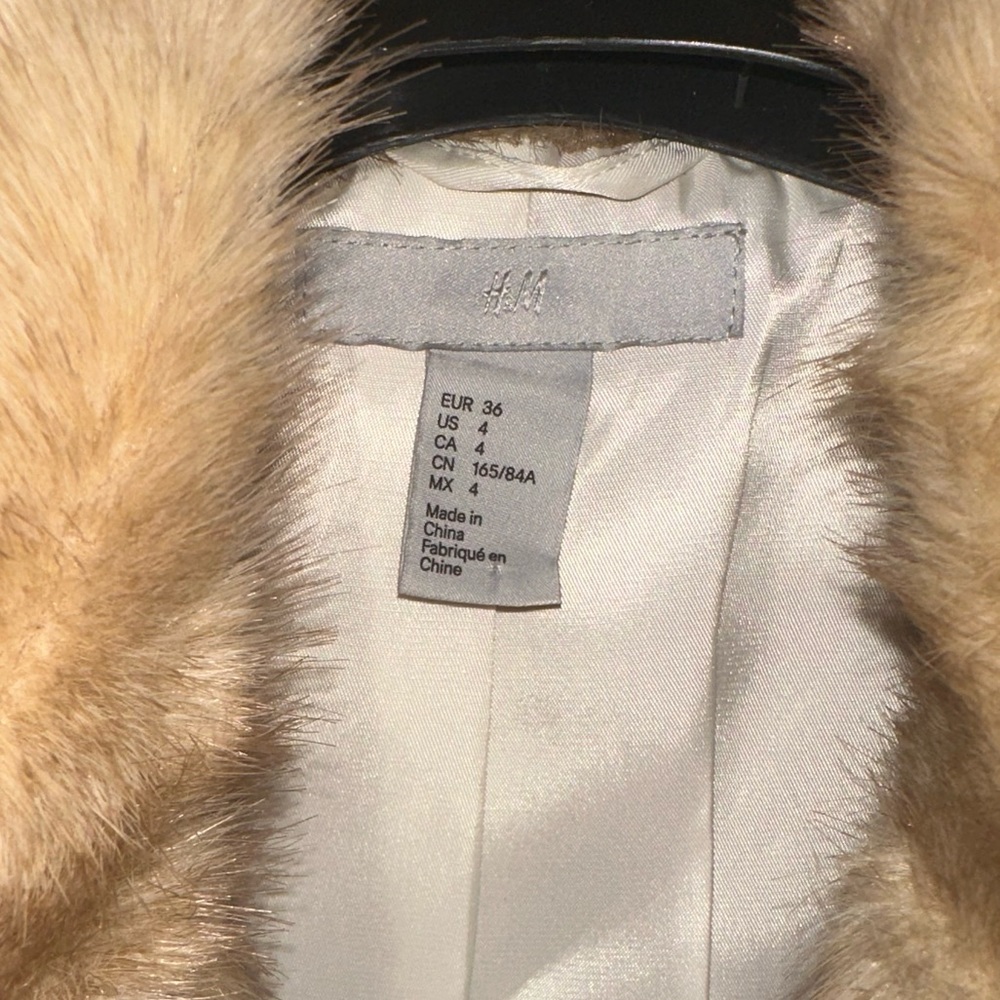 Faux Fur Jacket - Picture 4 of 6